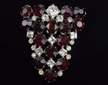 Big Mint Vint 1920s Art Deco Ruby Red Rhinestone Brooch