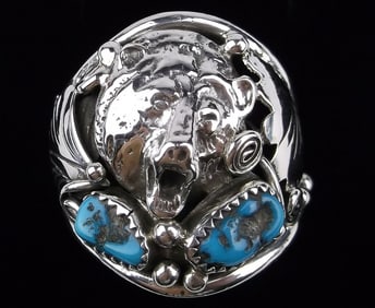 Huge Mint Navajo Running Bear Sterling Turquoise Bear Ring 17