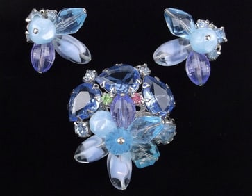 Mint Vintage 1960s Juliana Rhinestone Brooch Earrings Set Blue Ice