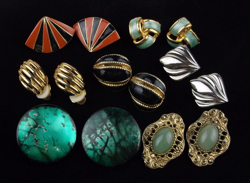 7 Gorgeous Vint 1950s-80s Earrings Sets Lot: o Lot of Vintage Earrings, you get all 7 sets, nice lot