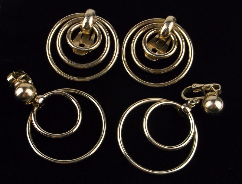 2 Mint Vint 1960s Bergere Hoop Earrings Sets: Mint Condition, In Like New Condition, Perfect