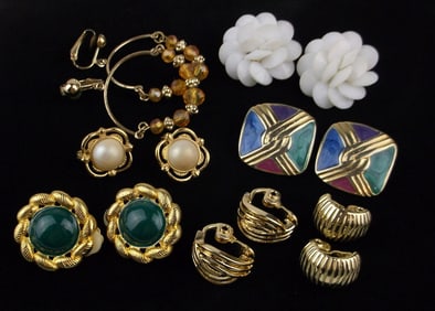 7 Gorgeous Vint 1950s-80s Earrings Sets Lot Some Signed