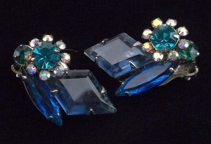 Mint Vintage 1960s Juliana Rhinestone Earrings