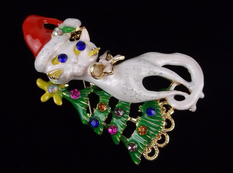 Big Mint Enameled Rhinestone Cat Christmas Tree Brooch: Mint Condition, In Like New Condition, Perfect