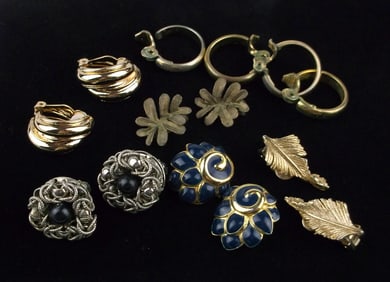 7 Gorgeous Vint 1960s-80s Earrings Sets Lot Some Signed