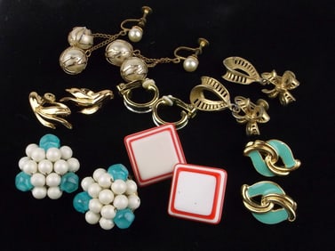 7 Gorgeous Vint 1950s-80s Earrings Sets Lot Ralph Lauren More