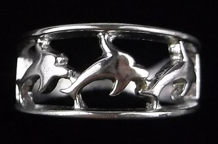 Mint Vintage Sterling Silver 3 Dolphin Ring 5