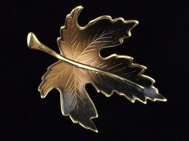 Stunning Vintage 1960s Enameled Leaf Brooch
