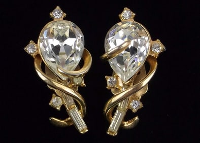 Mint Vintage 1950s Designer Rhinestone Earrings Set