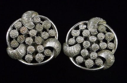 Gorgeous Vintage 1960s Coro Craft Earrings