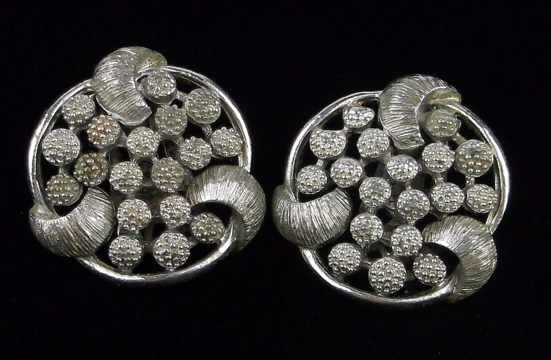 Gorgeous Vintage 1960s Coro Craft Earrings: excellent condition