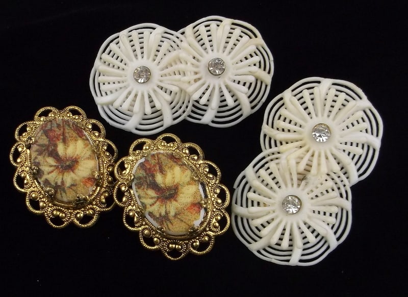 Stunning Vint 1950s W Germany & Celluloid Earrings Sets Lot: excellent condition
