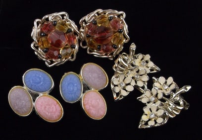 3 Gorgeous Vint 1950s-60s Earrings Sets Lot