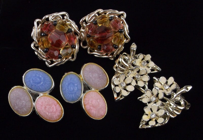 3 Gorgeous Vint 1950s-60s Earrings Sets Lot: excellent condition