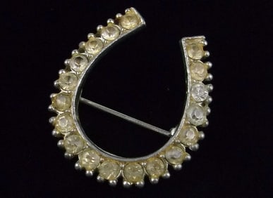 Gorgeous Vintage 1940s Signed Rhinestone Horseshoe Brooch