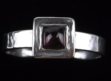 Mint Vintage Silpada Sterling Silver Amethyst Ring 11