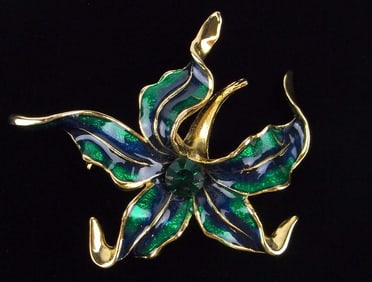 Mint Vintage Enameled Rhinestone Flower Brooch