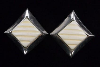 Mint Big Vintage 1960s MOD Bakelite Earrings