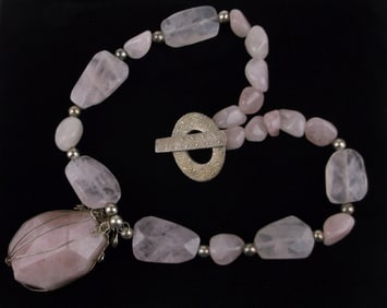 Mint Vint Sterling Silver Big Healing Rose Quartz Necklace 17"