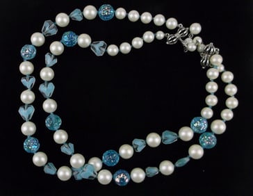 Mint Vint 1950s Marvella Lucite Celluloid Necklace 16"
