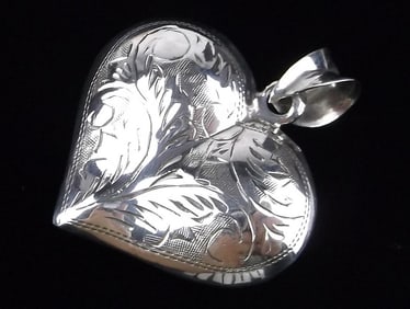 Mint Vintage Sterling Silver Ornate Heart Pendant