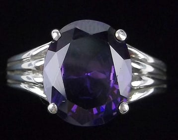 Mint Sterling Silver Purple Stone Cocktail Ring 8
