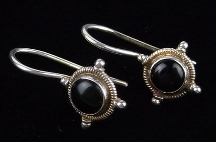 Stunning Vintage Sterling Silver Onyx Drop Earrings