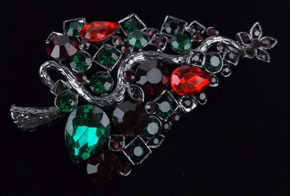 Mint Enameled Rhinestone Christmas Tree Brooch