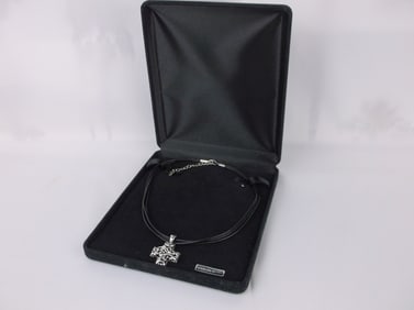 New Boxed Sterling Silver Cross Necklace 18.5"