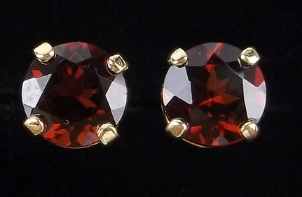 New 14kt Gold 1cttw Garnet Solitaire Earrings 1.17g
