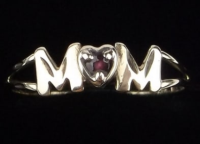 Mint Vintage 10kt Gold Ruby Mom Ring Size 7
