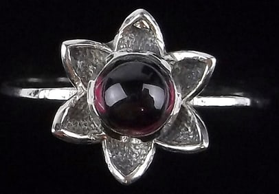 New Sterling Silver Garnet Lotus Flower Ring 7