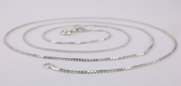 Mint Vintage Italian Sterling Silver Box Chain Necklace 22"