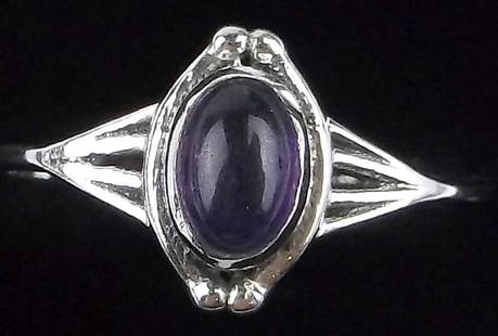 New Bali Sterling Silver Amethyst Ring 6.5: Solid Sterling Silver Guaranteed, in Brand New Never Worn Condition.