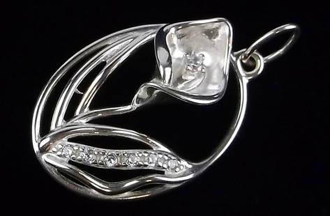 New Sterling Silver Lilly Flower Pendant: Solid Sterling Silver Guaranteed, in Brand New Never Worn Condition.