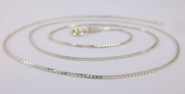 Mint Vintage Italian Sterling Silver Box Chain Necklace 18": Guaranteed Solid 925 Sterling Silver, in Excellent Condition