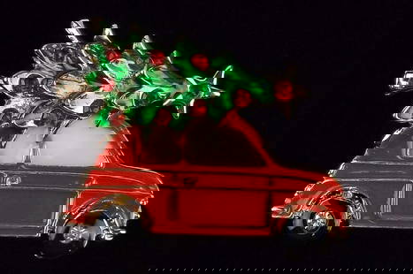 Mint Enameled Rhinestone Christmas Tree Brooch: Mint Condition, In Like New Condition, Perfect