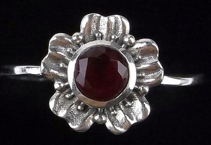 New Sterling Silver Red Chalcedony Flower Ring 8