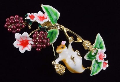 Mint Enameled Mouse On Berry Bush Brooch
