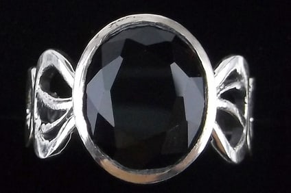 New Sterling Silver Black Stone Ring 7.5