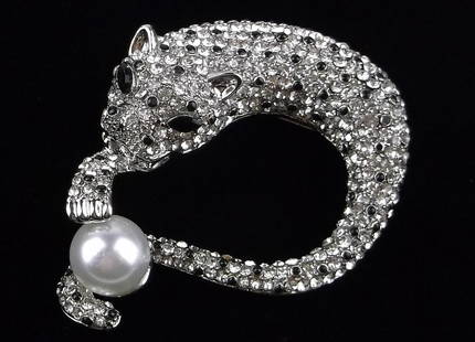 Mint Enameled Rhinestone Panther Leopard Brooch: Mint Condition, In Like New Condition, Perfect