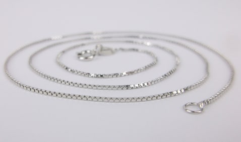 Mint Vintage Italian Sterling Silver Box Chain Necklace 18"