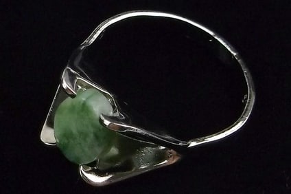 New Antique 1950s Sterling Silver Jade Ring 5