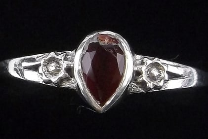 New Sterling Silver Red Chalcedony Ring 8