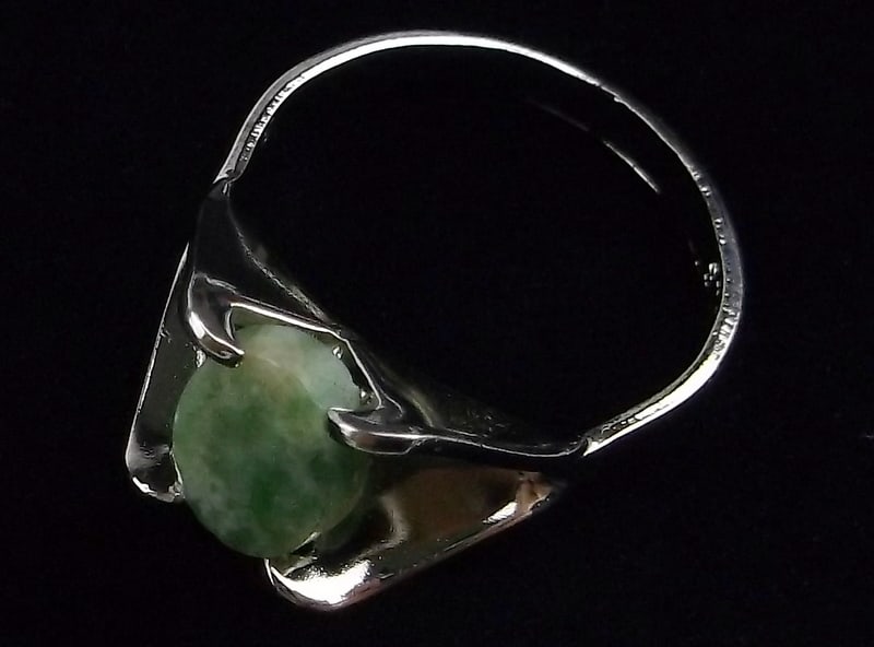 New Antique 1950s Sterling Silver Jade Ring 5: Guaranteed Solid 925 Sterling Silver, in Excellent Condition