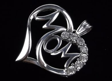 New Vintage Sterling Silver Diamond Mom Heart Pendant