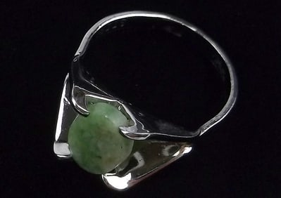 New Antique 1950s Sterling Silver Jade Ring 4