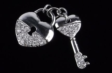 Mint Sterling Silver Key and Lock Pendant Charm
