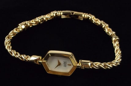 New Vintage Citizen Elegance Womens Watch Works $260