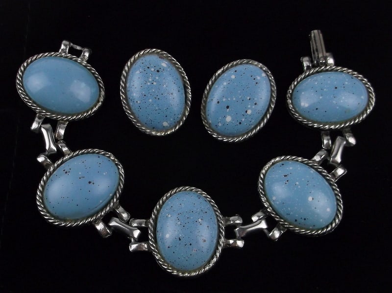 Stunning Vintage 1960s Bracelet Earrings Set 7.5" (1 of 3)